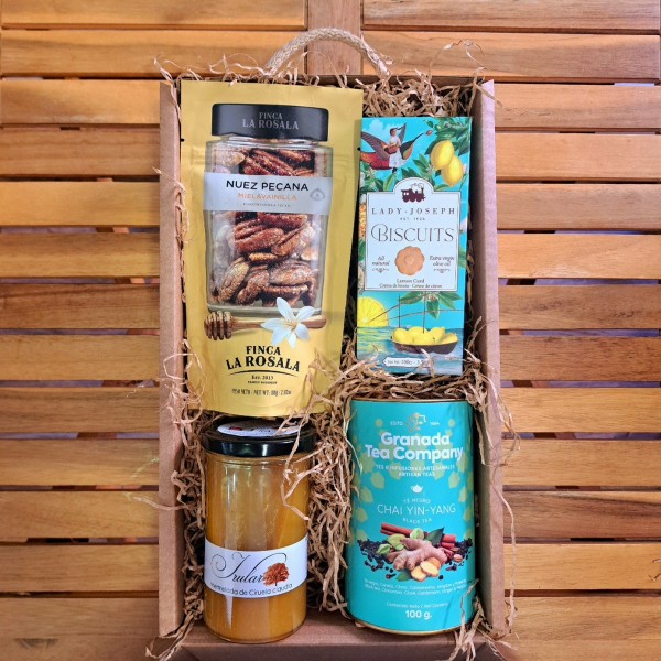 Regalo Gourmet Delicatessen...