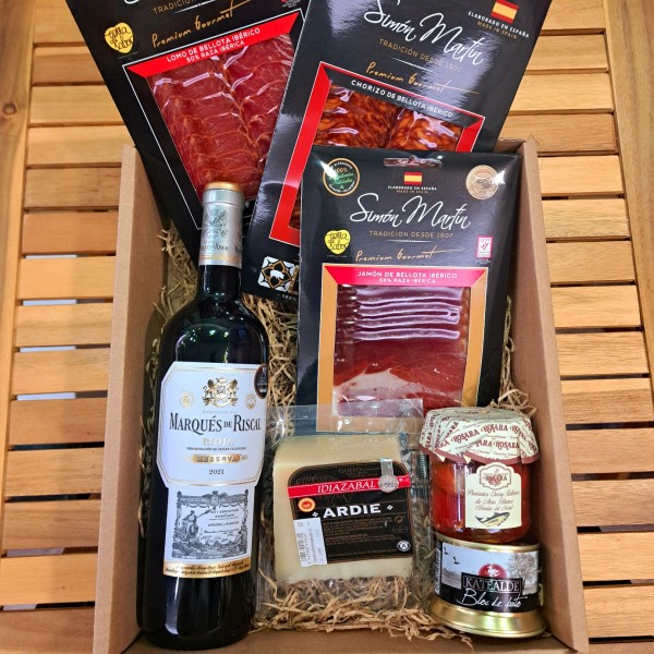 Regalo Gourmet Delicatessen...